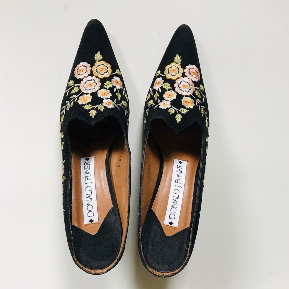 Donald Pliner embroidered mules